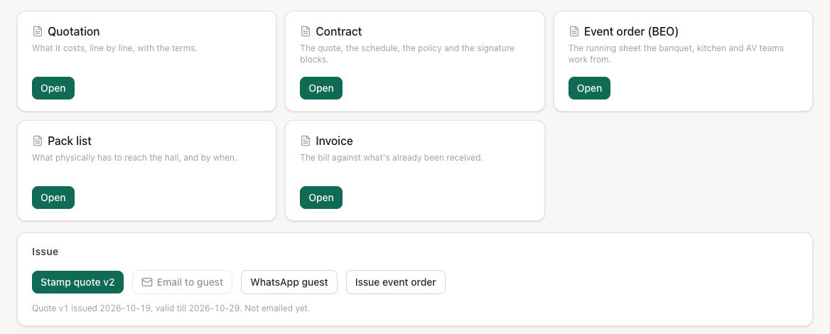 The Documents step: quotation, contract, event order, pack list and invoice, and the Issue buttons