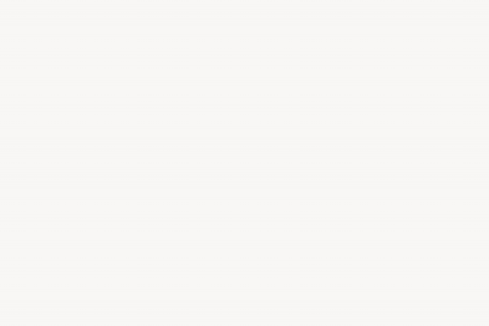 Recording a UPI payment for the balance on a folio, and the balance dropping to zero